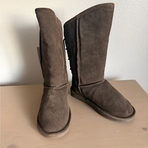New BearPaw Chocolate Suede Winter Boots